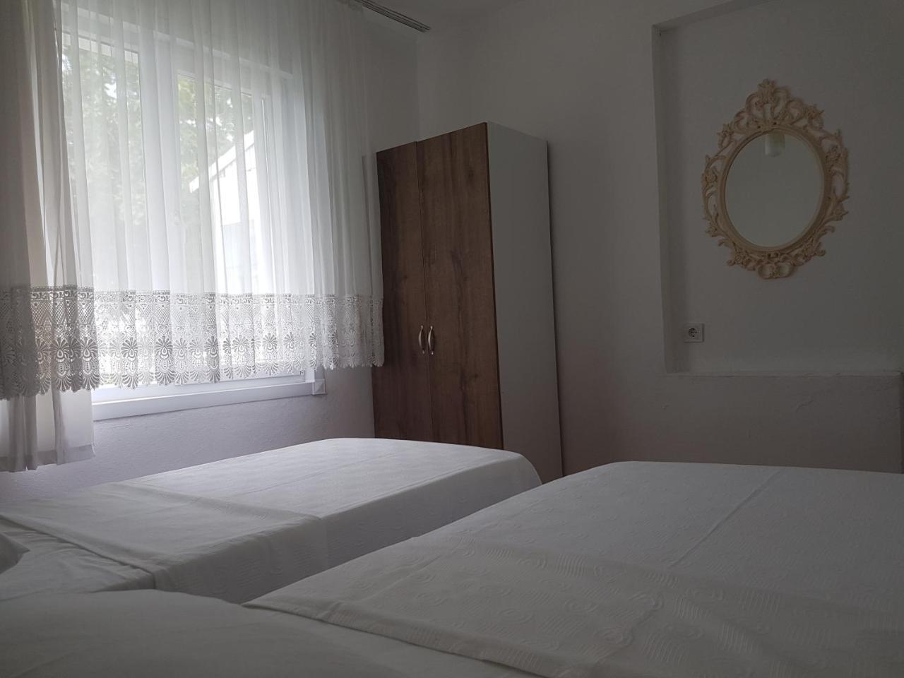 Akmonya Pansiyon Eriklice Bagian luar foto