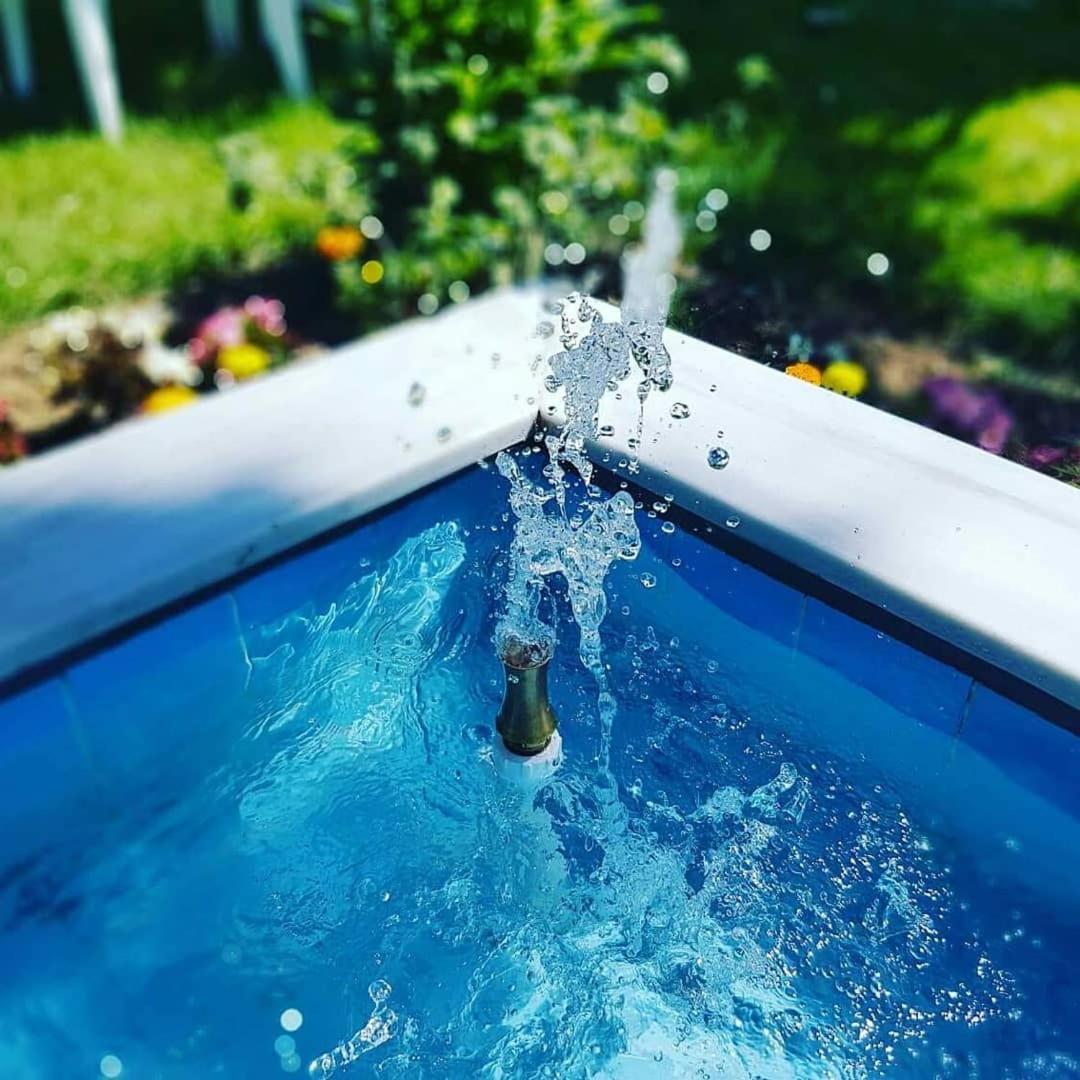 Akmonya Pansiyon Eriklice Bagian luar foto