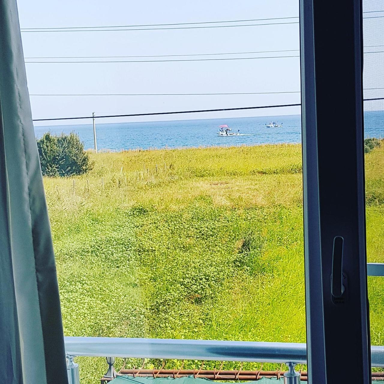 Akmonya Pansiyon Eriklice Bagian luar foto