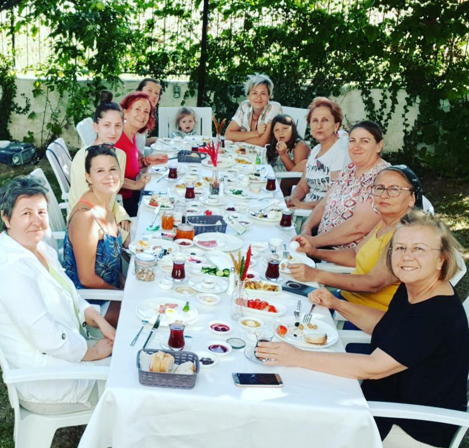 Akmonya Pansiyon Eriklice Bagian luar foto
